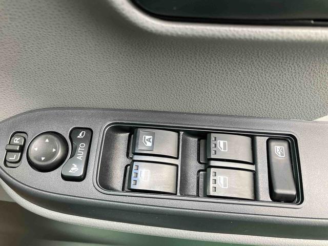 タントＸ（沖縄県）の中古車