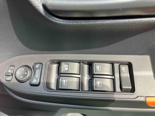 タントファンクロス（沖縄県）の中古車