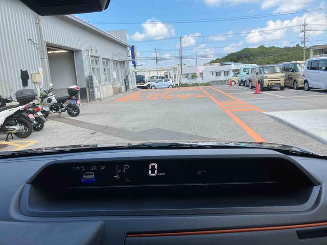 タントファンクロス（沖縄県）の中古車
