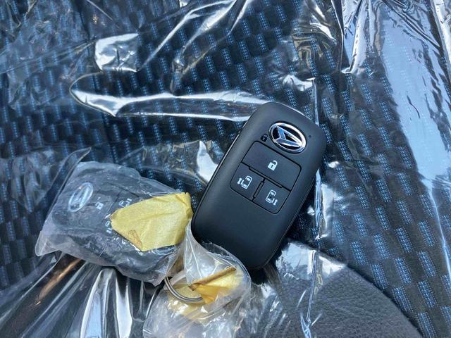 タントカスタムＸオートエアコン　衝突回避支援システム　コーナーセンサー　キーフリーシステム　プッシュボタンスタート　ＬＥＤヘッドランプ　両側パワースライドドア（沖縄県）の中古車