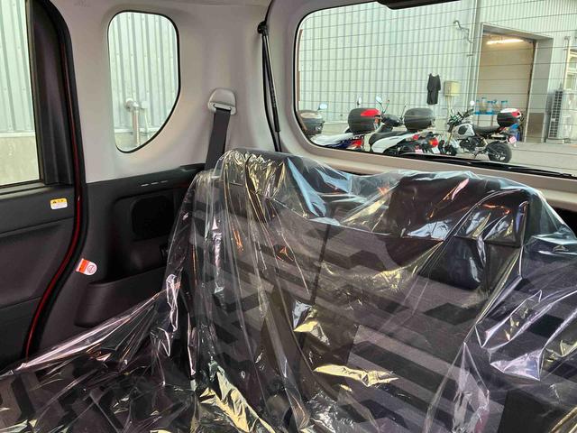 タントファンクロス（沖縄県）の中古車