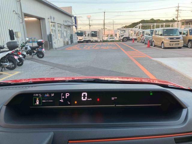 タントファンクロス（沖縄県）の中古車