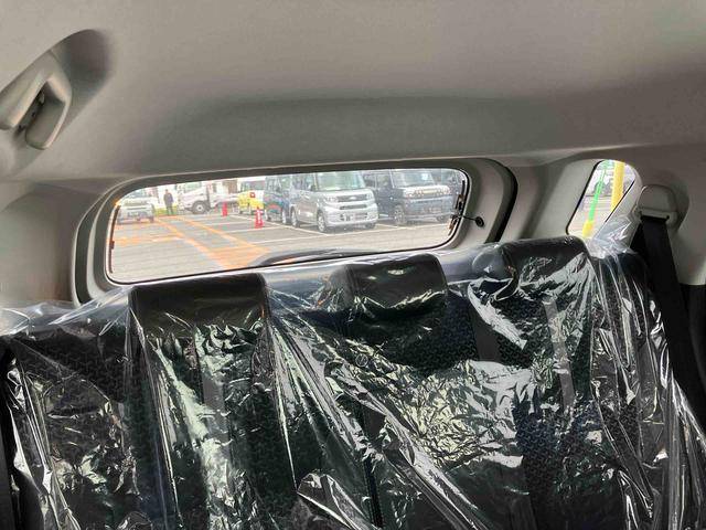 ロッキープレミアムＧ　ＨＥＶ（沖縄県）の中古車