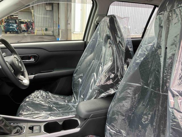 ロッキープレミアムＧ　ＨＥＶ（沖縄県）の中古車