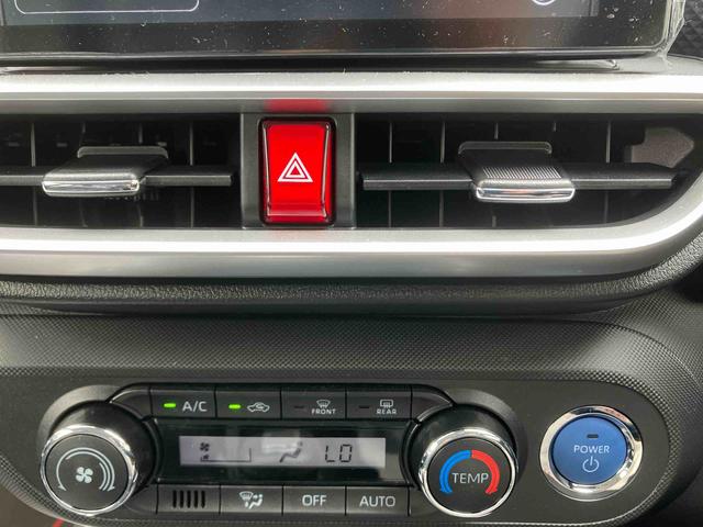 ロッキープレミアムＧ　ＨＥＶ（沖縄県）の中古車