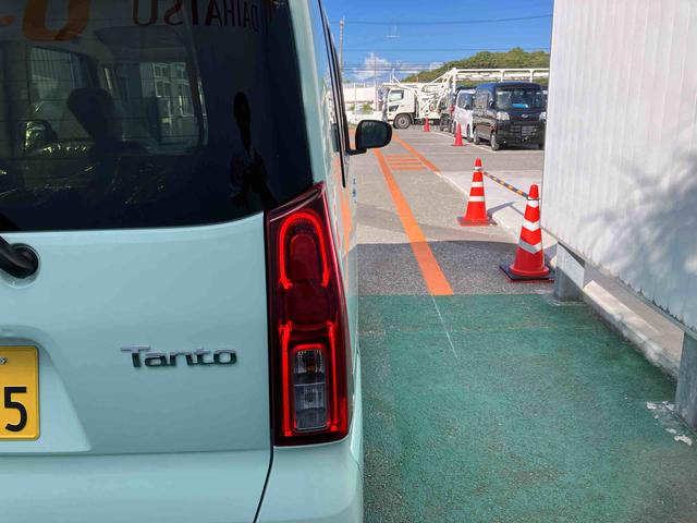 タントＸ（沖縄県）の中古車