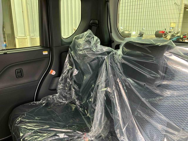 タントカスタムＸ（沖縄県）の中古車