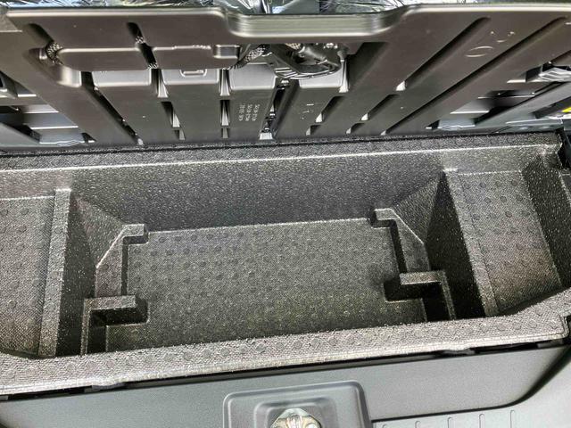 タントカスタムＸ（沖縄県）の中古車