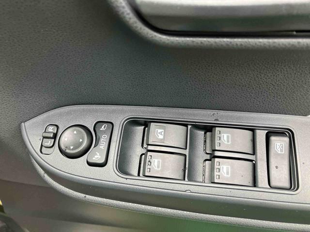 タントＸ（沖縄県）の中古車