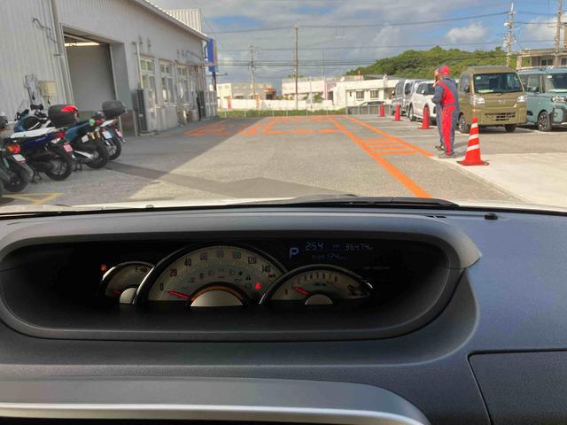 ムーヴキャンバスＧブラックアクセントリミテッド　ＳＡIII（沖縄県）の中古車