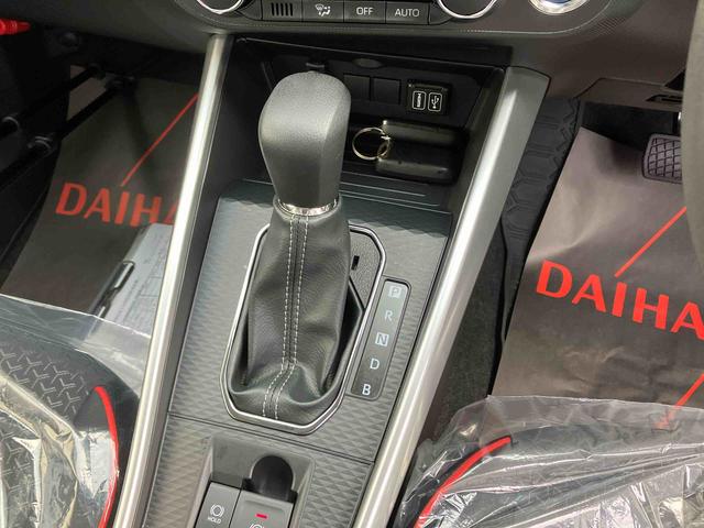 ロッキーＸ　ＨＥＶ（沖縄県）の中古車