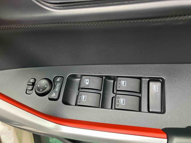 ロッキーＸ　ＨＥＶ（沖縄県）の中古車