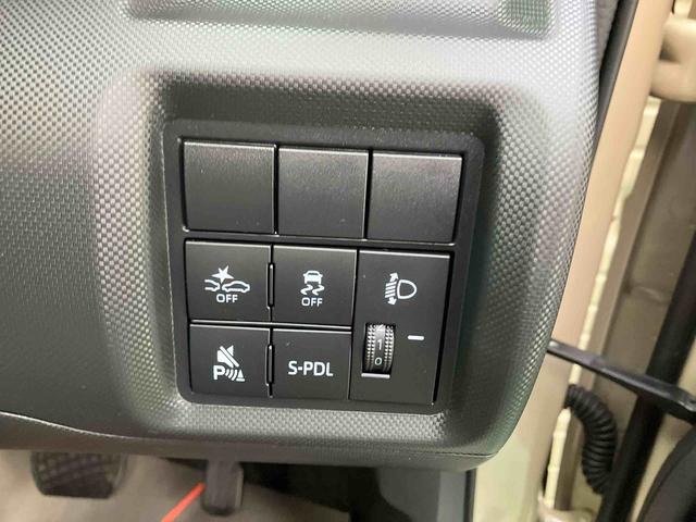 ロッキーＸ　ＨＥＶ（沖縄県）の中古車