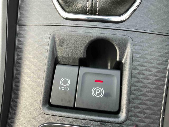 ロッキーＸ　ＨＥＶ（沖縄県）の中古車