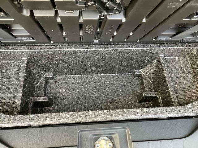 タントファンクロス（沖縄県）の中古車