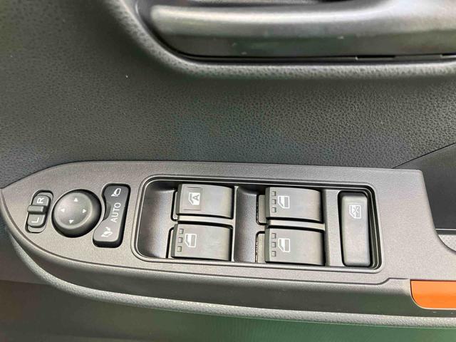 タントファンクロスターボ（沖縄県）の中古車