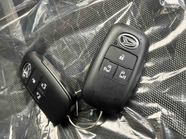 タントファンクロス（沖縄県）の中古車