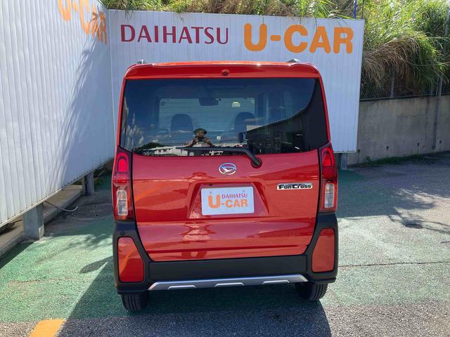 タントファンクロス（沖縄県）の中古車