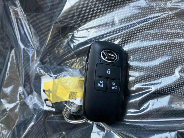 タントファンクロス（沖縄県）の中古車