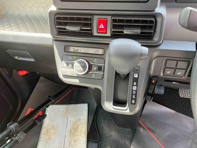 タントＸ（沖縄県）の中古車