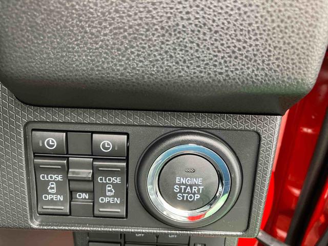 タントファンクロス（沖縄県）の中古車