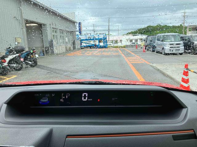 タントファンクロス（沖縄県）の中古車