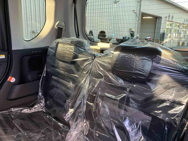 タントファンクロスターボ（沖縄県）の中古車