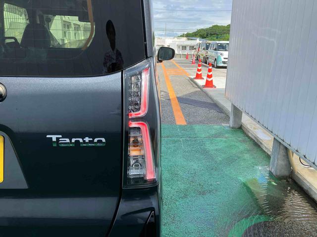 タントカスタムＸオートエアコン　９インチディスプレイオーディオ　衝突回避支援システム　コーナーセンサー　電動パーキングブレーキ　両側パワースライドドア（沖縄県）の中古車