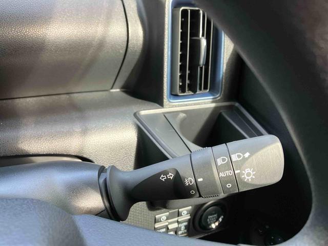 タントカスタムＸオートエアコン　９インチディスプレイオーディオ　衝突回避支援システム　コーナーセンサー　電動パーキングブレーキ　両側パワースライドドア（沖縄県）の中古車