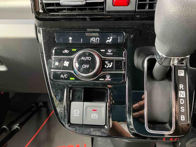 タントカスタムＸ（沖縄県）の中古車