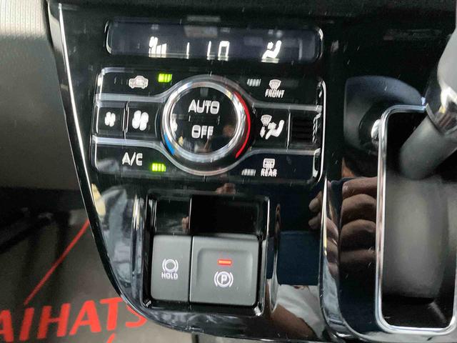 タントカスタムＸオートエアコン　９インチディスプレイオーディオ　衝突回避支援システム　コーナーセンサー　電動パーキングブレーキ　両側パワースライドドア（沖縄県）の中古車