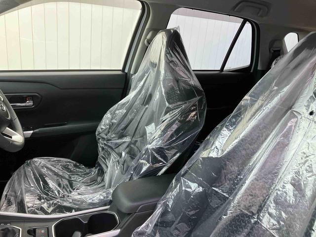 ロッキープレミアムG HEV(沖縄県)の中古車