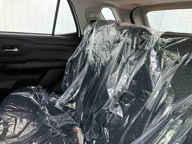 ロッキープレミアムG HEV(沖縄県)の中古車