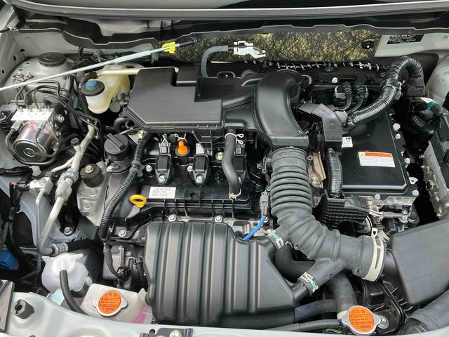 ロッキープレミアムG HEV(沖縄県)の中古車