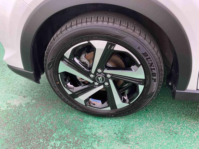 ロッキープレミアムG HEV(沖縄県)の中古車