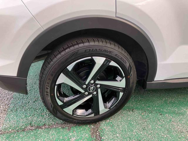 ロッキープレミアムG HEV(沖縄県)の中古車