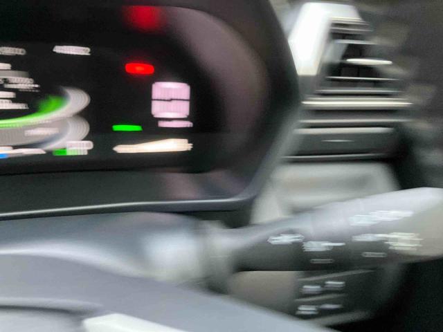 ロッキープレミアムG HEV(沖縄県)の中古車