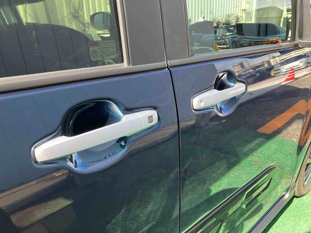 タントファンクロス（沖縄県）の中古車