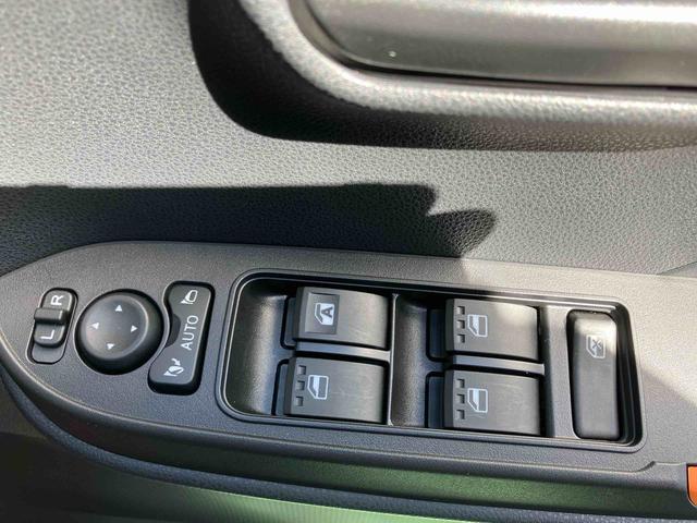 タントファンクロス（沖縄県）の中古車