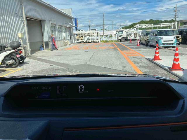 タントファンクロス（沖縄県）の中古車