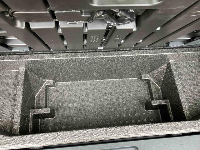 タントファンクロスターボ（沖縄県）の中古車