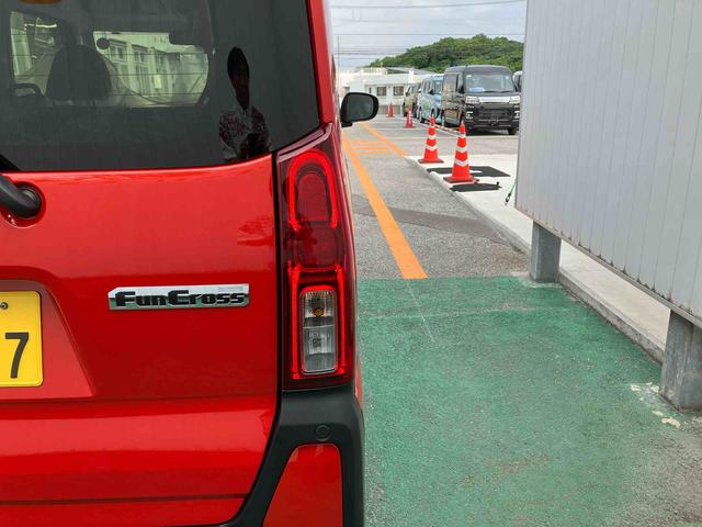 タントファンクロスターボ（沖縄県）の中古車