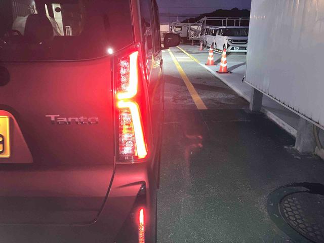 タントカスタムX(沖縄県)の中古車