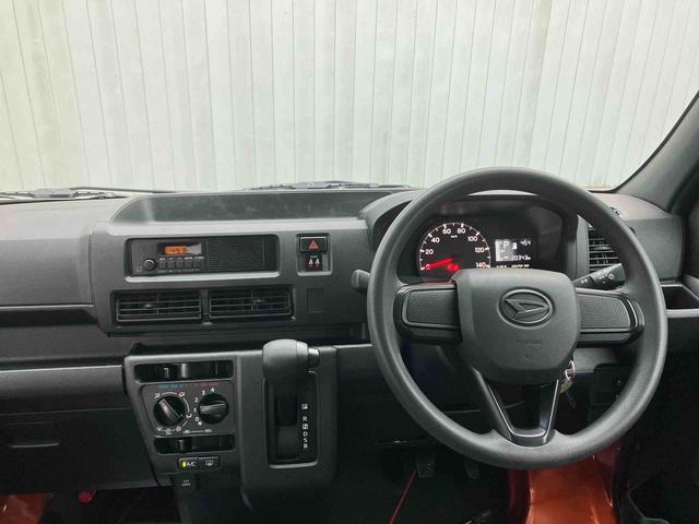 ハイゼットカーゴＤＸマニュアルエアコン　ラジオ　衝突回避支援システム　コーナーセンサー　キーレス　スライドドア（沖縄県）の中古車