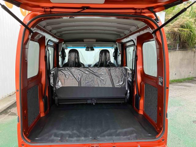 ハイゼットカーゴＤＸマニュアルエアコン　ラジオ　衝突回避支援システム　コーナーセンサー　キーレス　スライドドア（沖縄県）の中古車