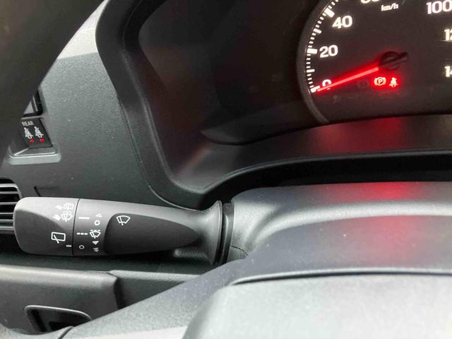 ハイゼットカーゴＤＸマニュアルエアコン　ラジオ　衝突回避支援システム　コーナーセンサー　キーレス　スライドドア（沖縄県）の中古車