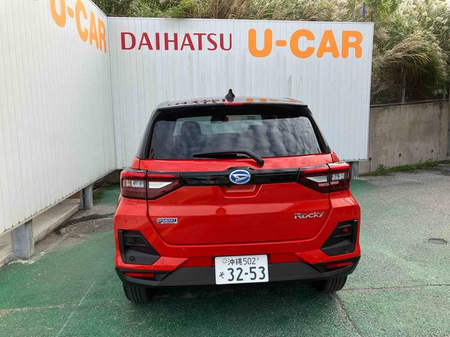 ロッキープレミアムＧ　ＨＥＶオートエアコン　衝突回避支援システム　コーナーセンサー　キーフリーシステム　プッシュボタンスタート　ＬＥＤヘッドランプ（沖縄県）の中古車