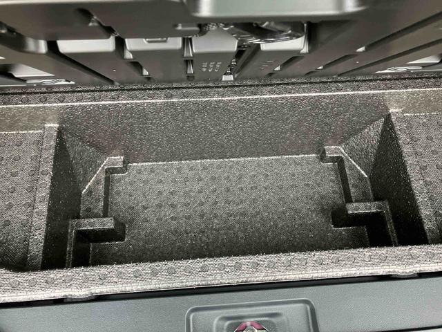 タントカスタムＸ（沖縄県）の中古車