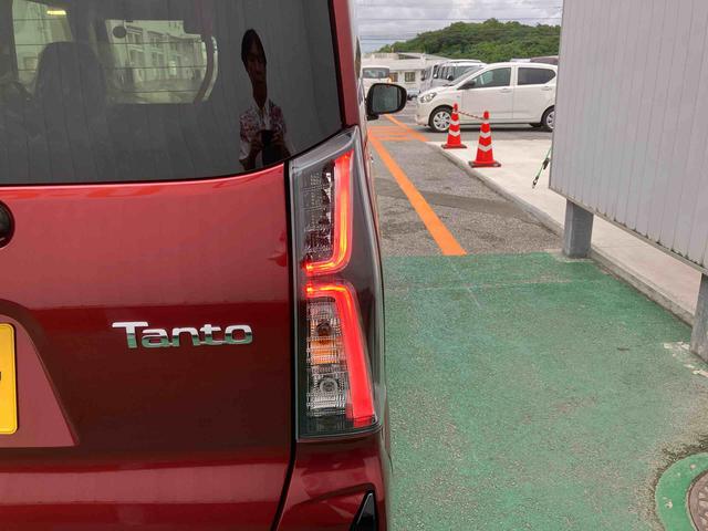 タントカスタムＸ（沖縄県）の中古車