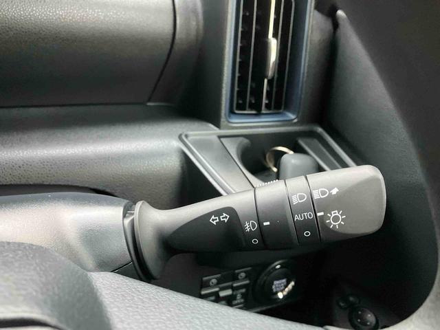 タントカスタムＸ（沖縄県）の中古車